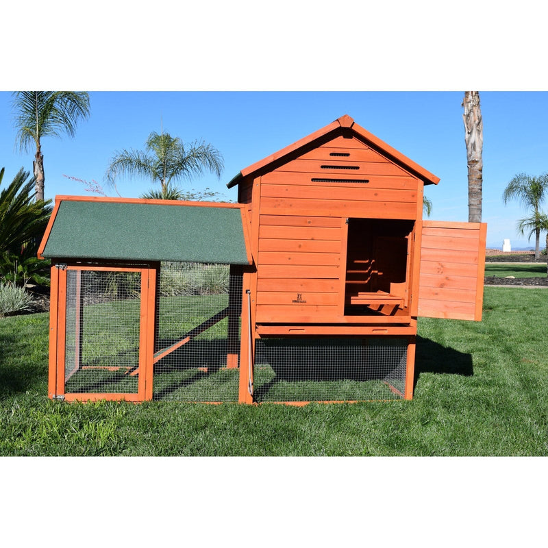 Rugged Ranch™ Raised Wood Chicken Coop (Up to 6 chickens)