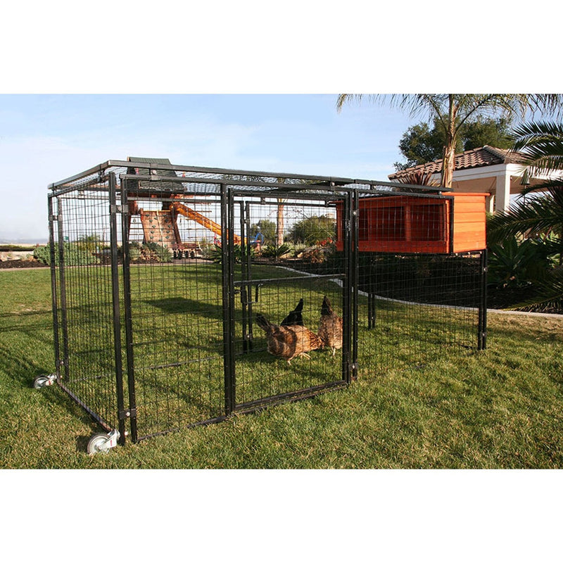 Rugged Ranch™ Spring Fling Mobile Coop (up to 9 chickens)